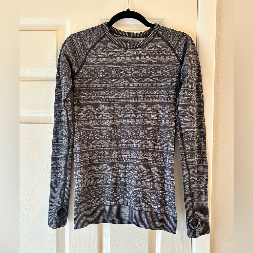 Lululemon Rest Less Pullover Heathered black long sleeve